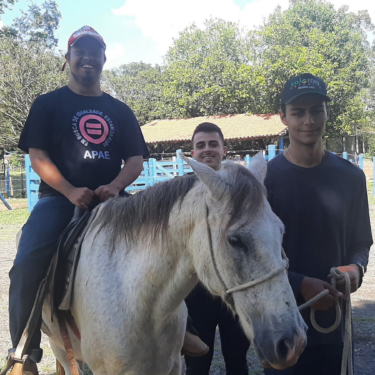 MUDANÇA DE HORÁRIO NO PROJETO “AMIGOS DA EQUOTERAPIA”
