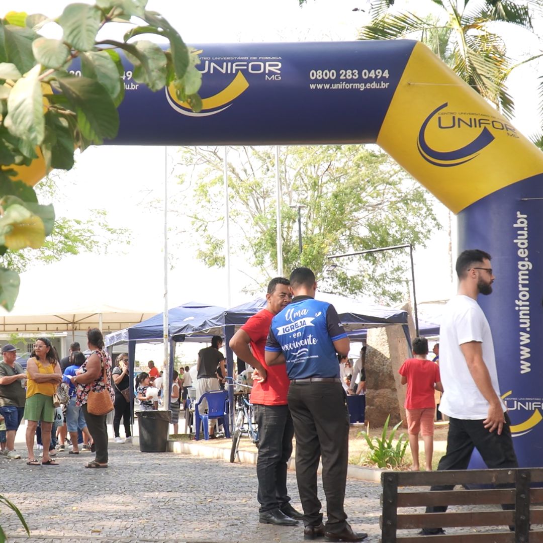 SOCIAL NA PRAÇA PROMOVE VESTIBULAR 2025 DO UNIFOR-MG