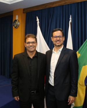POSSE DA NOVA REITORIA DO UNIFOR-MG MARCA INÍCIO DE NOVO CICLO DE GESTÃO