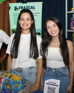 XVI FEMAD MOVIMENTA CAMPUS E REALIZA HOMENAGENS AOS EGRESSOS  DO UNIFOR-MG