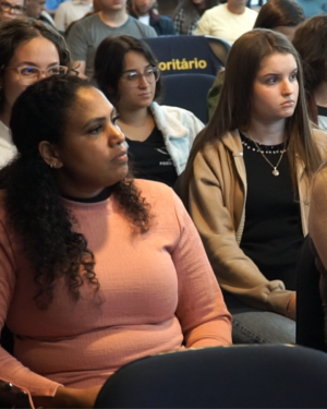 CURSO DE PSICOLOGIA DO UNIFOR-MG REALIZA MESA-REDONDA PARA DEBATER REFORMA PSIQUIÁTRICA